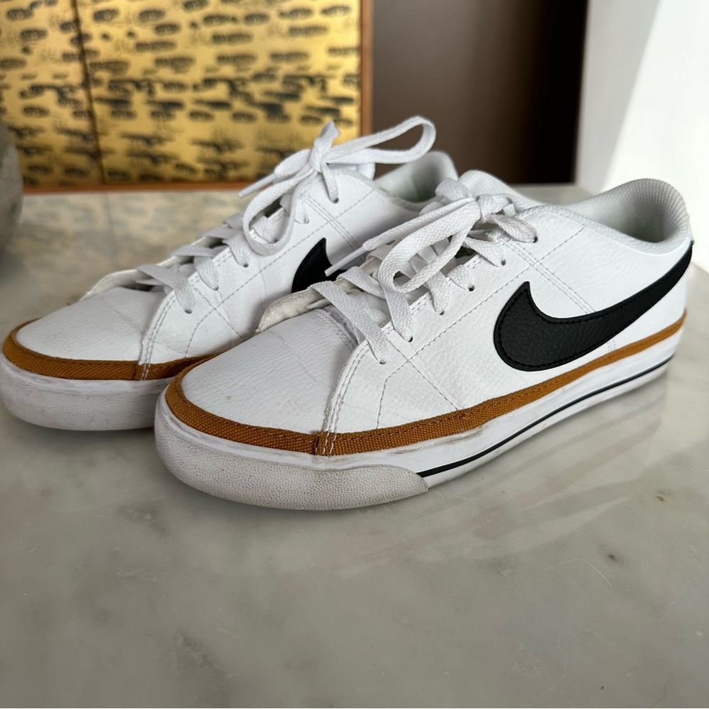 Nike Court Legacy Women’s 8.5